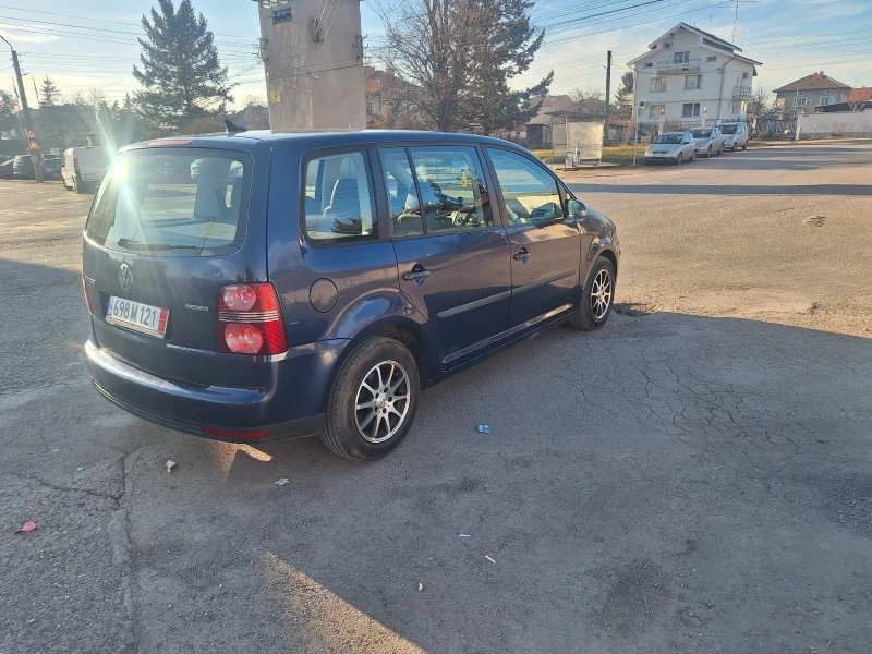 VW Touran, снимка 6 - Автомобили и джипове - 48597750