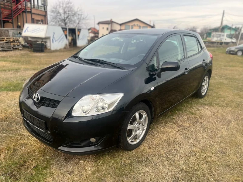 Toyota Auris 1.6I VVTI, снимка 3 - Автомобили и джипове - 49047063