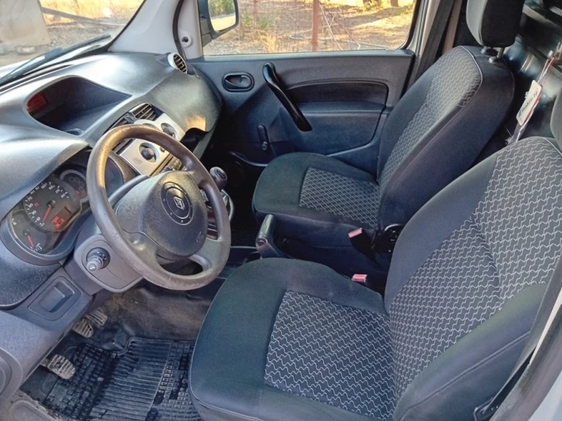 Renault Kangoo 1.5 DCI БАРТЕР, снимка 11 - Автомобили и джипове - 49375294