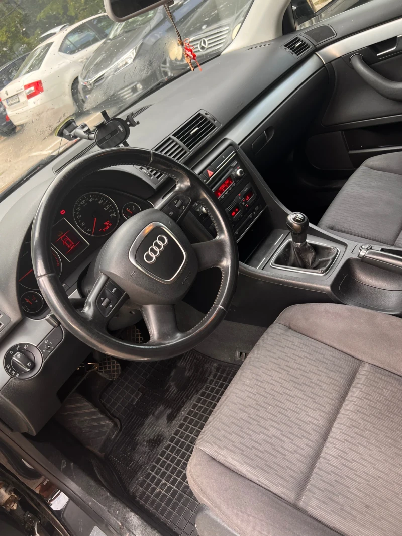 Audi A4 1.9, снимка 10 - Автомобили и джипове - 52900332