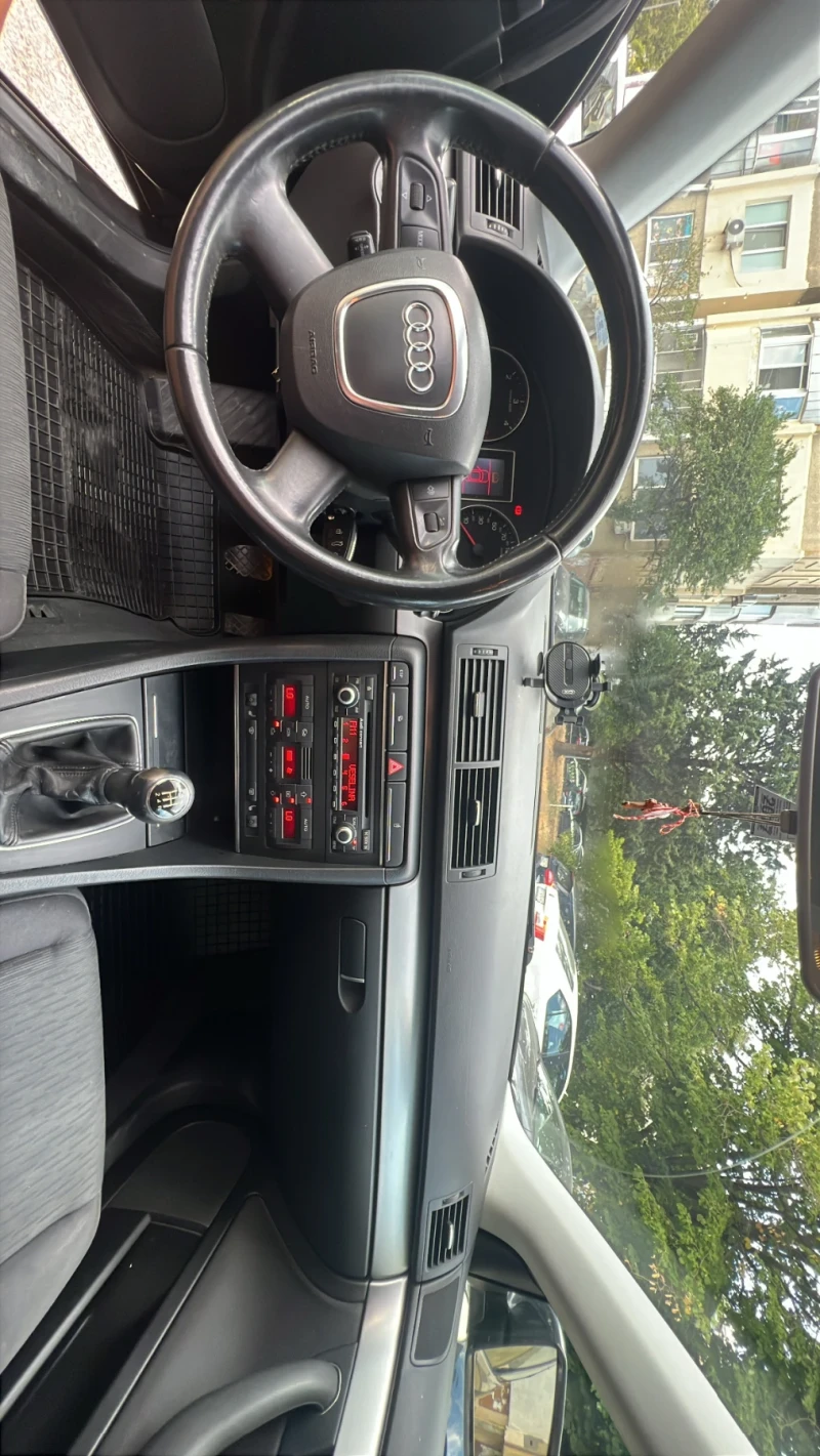 Audi A4 1.9, снимка 7 - Автомобили и джипове - 52900332
