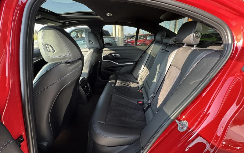 BMW 340 M340i xDrive, снимка 7 - Автомобили и джипове - 52075128