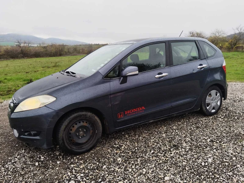 Honda Fr-v, снимка 3 - Автомобили и джипове - 52465939