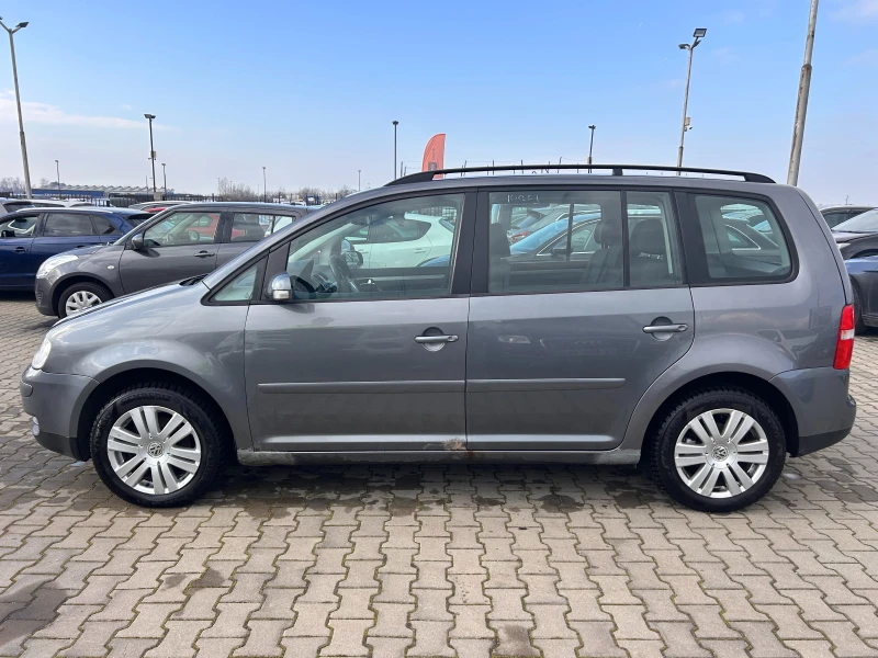 VW Touran 2.0TDI AVTOMAT EURO 4, снимка 9 - Автомобили и джипове - 52877169