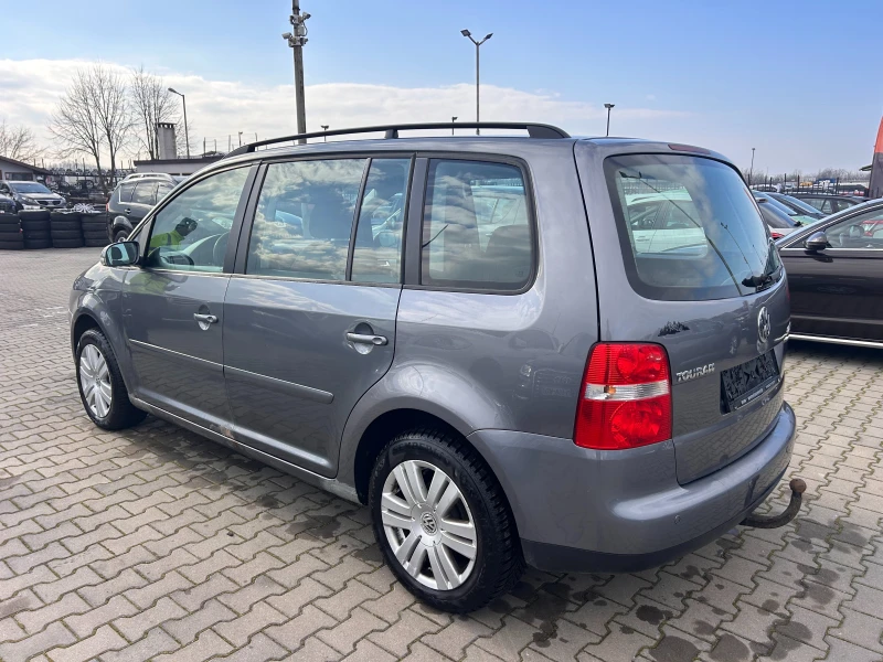 VW Touran 2.0TDI AVTOMAT EURO 4, снимка 8 - Автомобили и джипове - 52877169