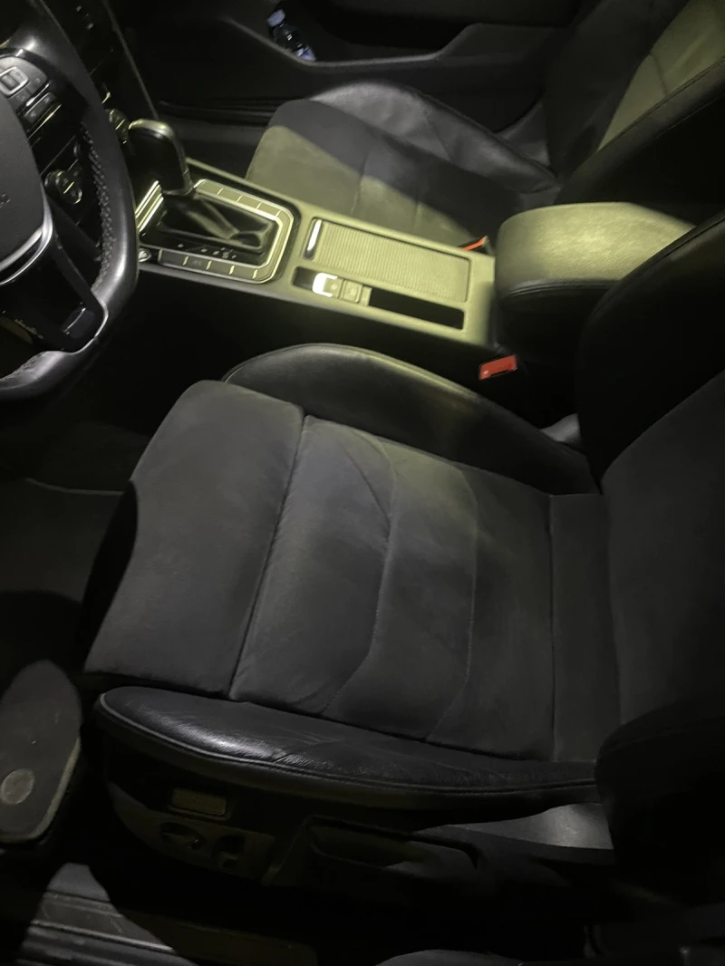 VW Arteon 2.0 TDI Elegance Реални километри Панорама , снимка 6 - Автомобили и джипове - 52978458