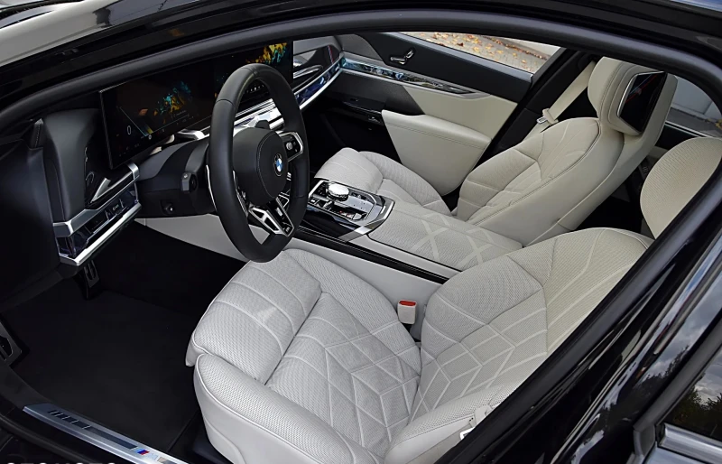 BMW 740 d xDrive Fond-Entertainment M-Pack, снимка 5 - Автомобили и джипове - 53150501