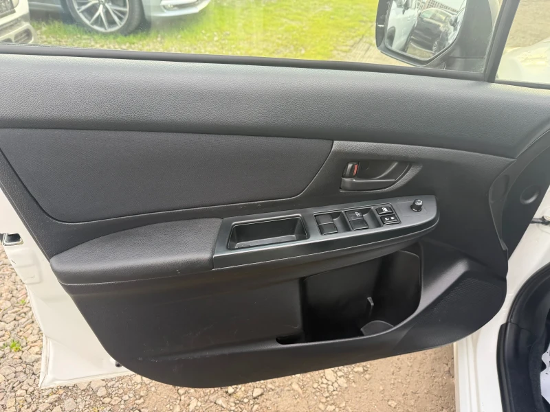 Subaru Impreza 1.6i CH 4x4, снимка 8 - Автомобили и джипове - 53240344