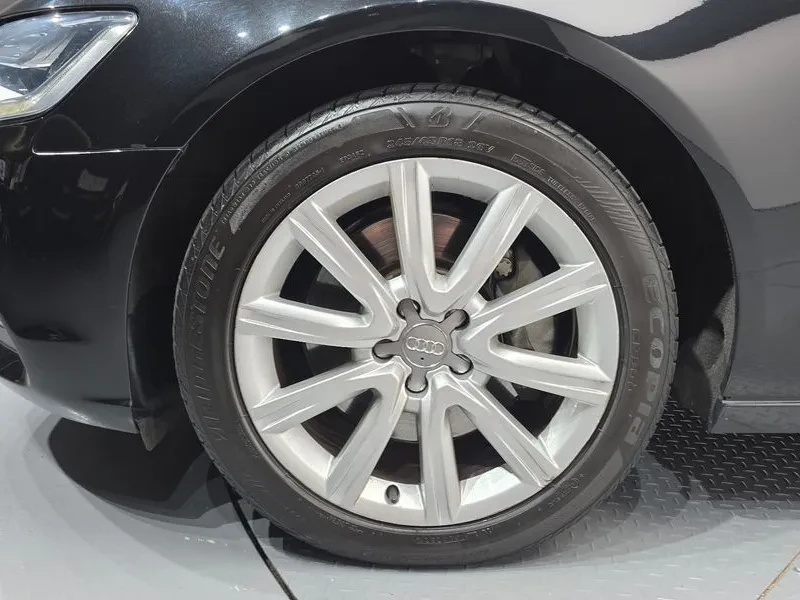 Audi A6 3.0 TDI Quattro 4G, снимка 5 - Автомобили и джипове - 55724354