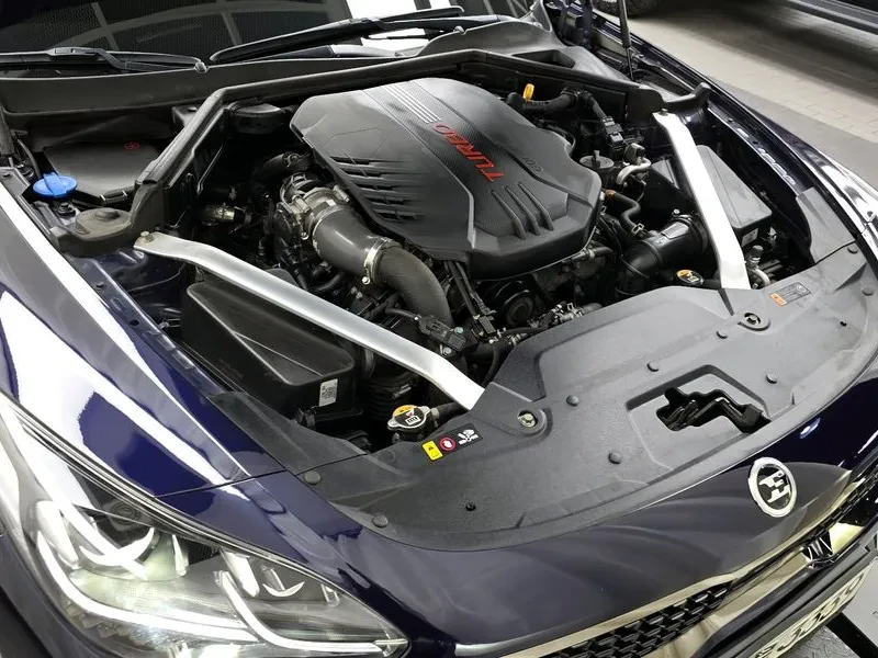 Kia Stinger 3.3 AWD GT - САМО 30% АВАНС, снимка 6 - Автомобили и джипове - 55889027