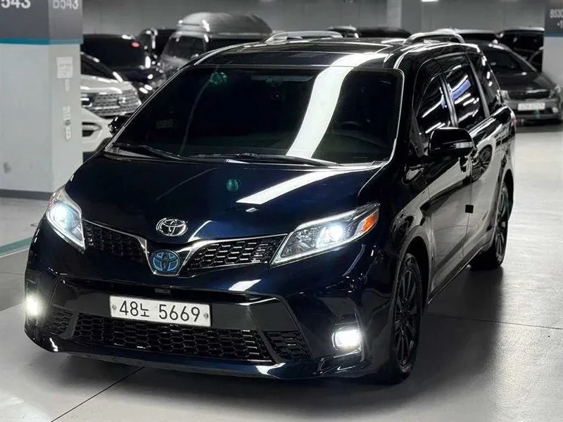 Toyota Sienna 3.5 Awd  | Mobile.bg � ����������� 2