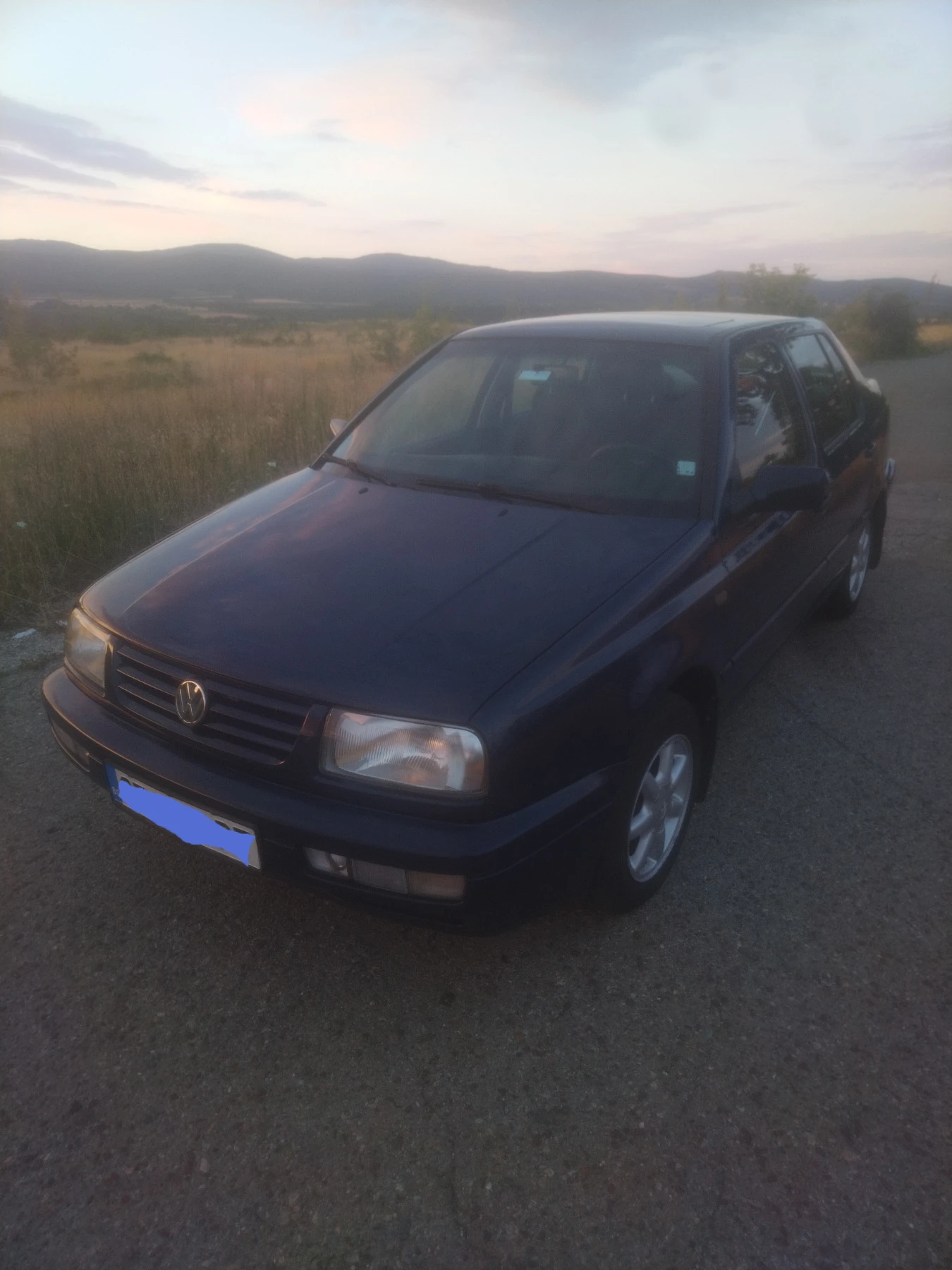 VW Vento Mk 3 Jetta - изображение 3