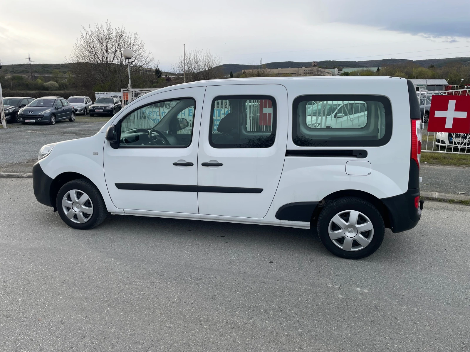 Renault Kangoo MAXI ШВЕЙЦАРИЯ - изображение 2