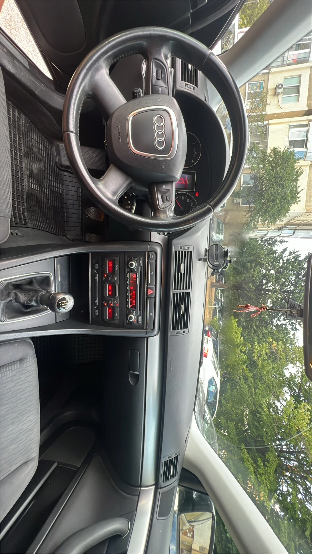 Audi A4 1.9 - изображение 7
