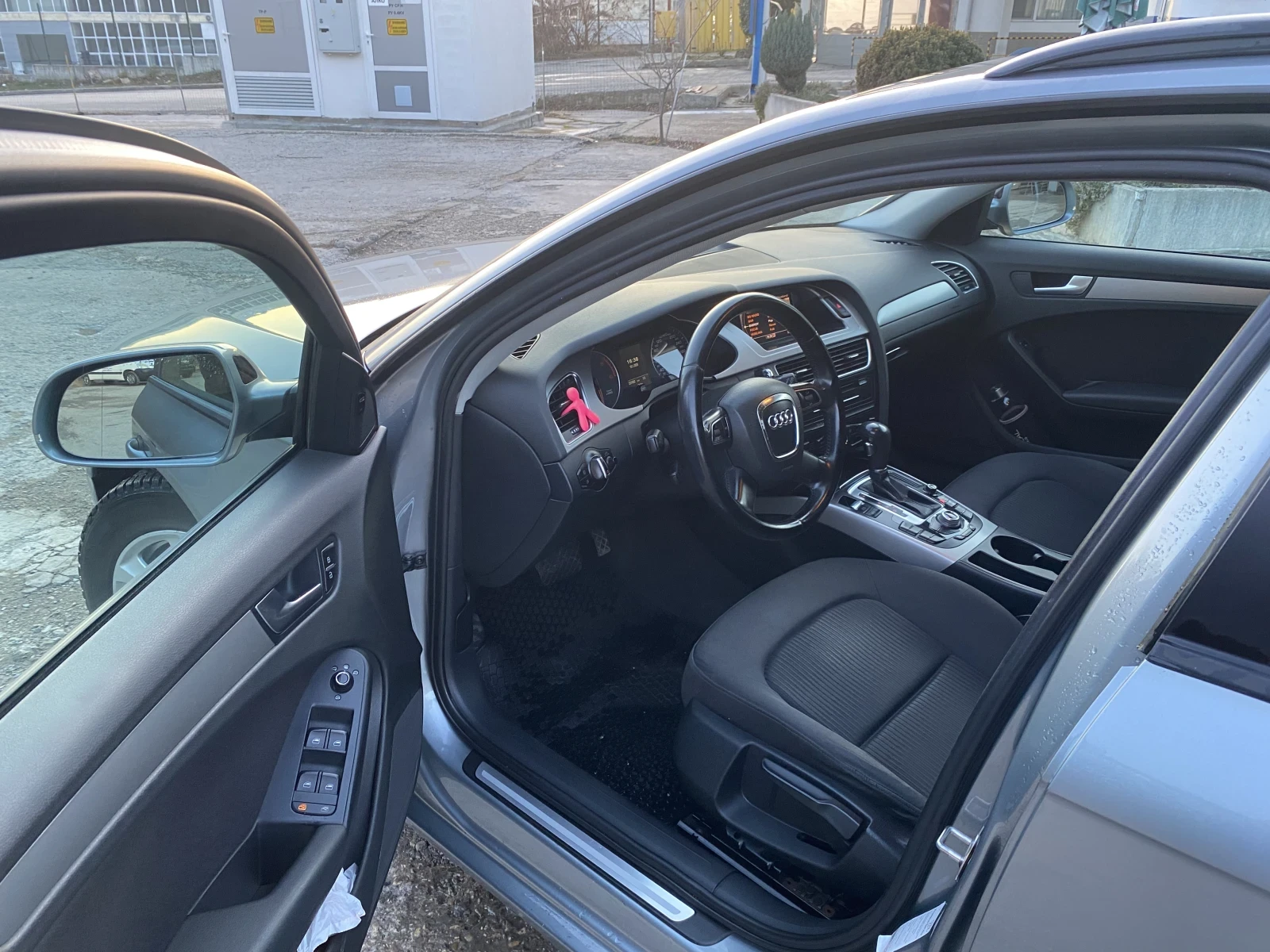 Audi A4 | Mobile.bg   11