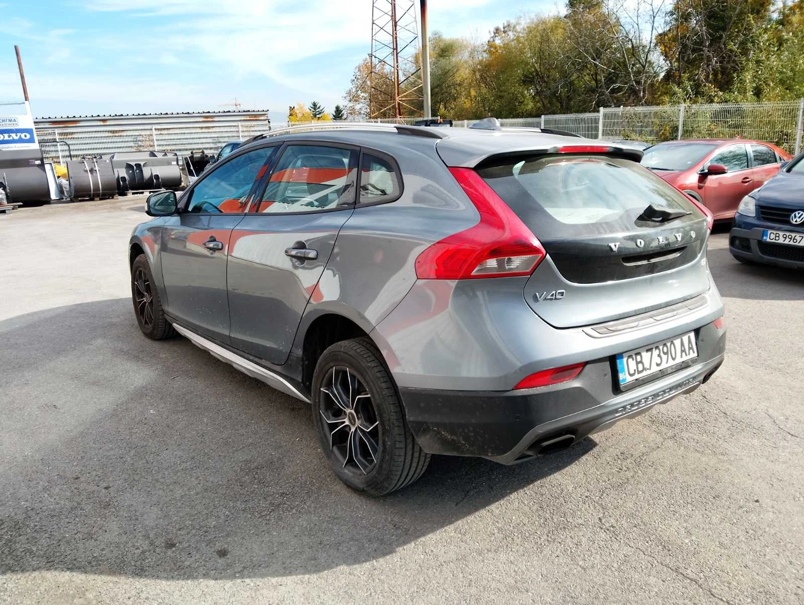 Volvo V40 Cross Country 1.6d  - изображение 7