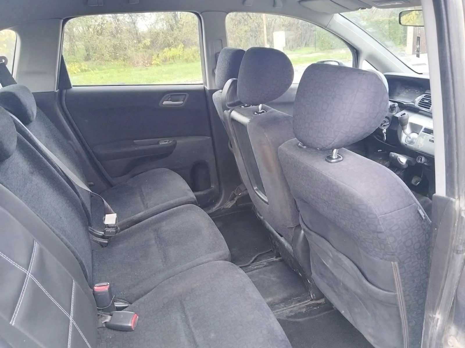 Honda Fr-v  - изображение 8