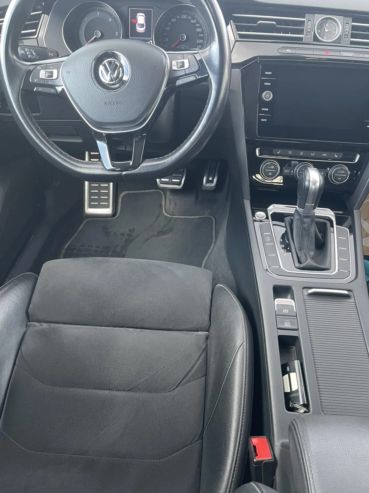 VW Arteon 2.0 TDI Elegance ������ ��������� ��������  | Mobile.bg � ����������� 7