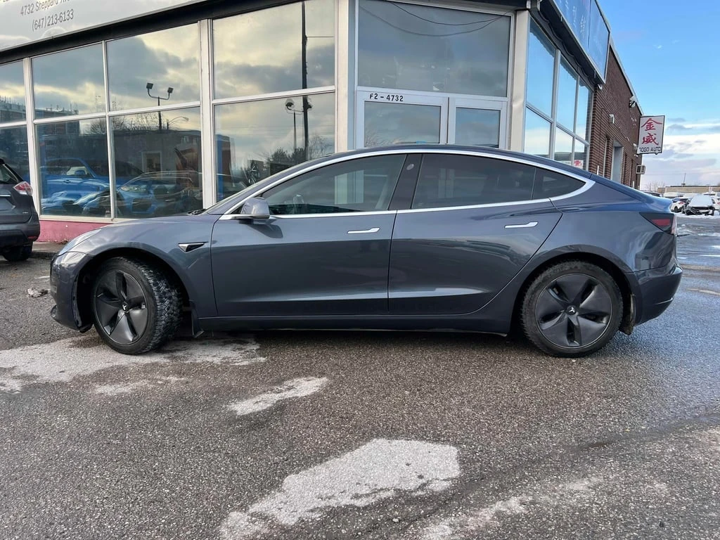 Tesla Model 3 2018 Long Range Battery * CARFAX *  - изображение 3