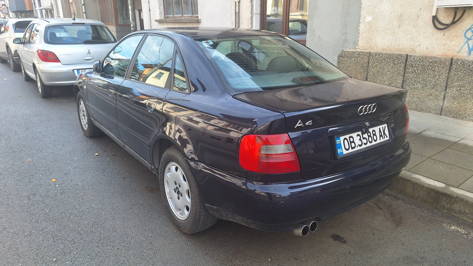 Audi A4, снимка 2 - Автомобили и джипове - 53813257