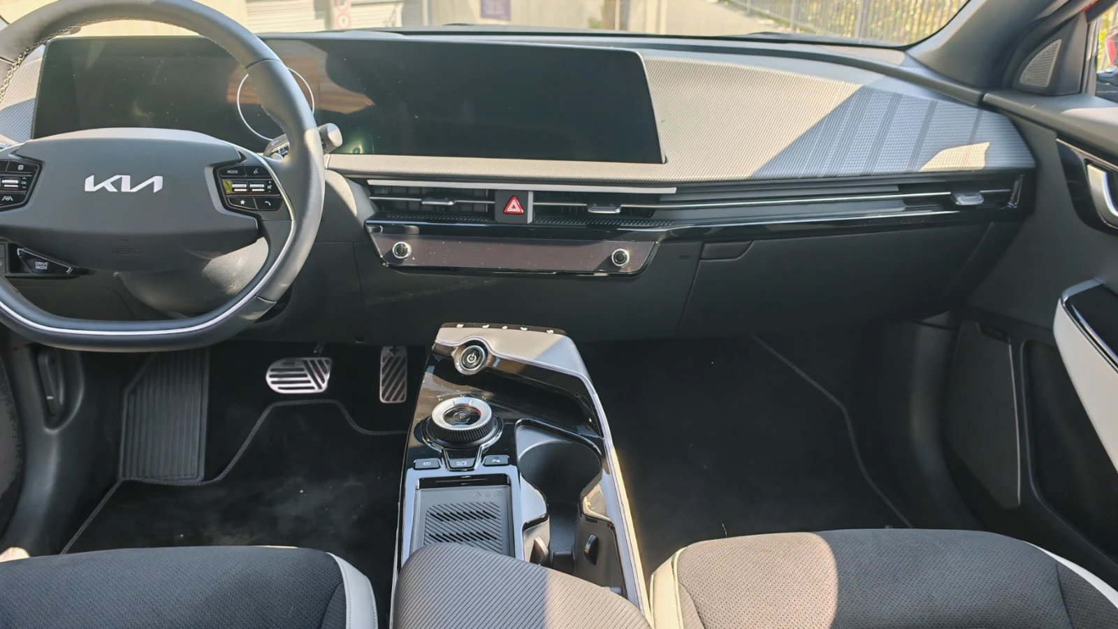 Kia EV6 GT-Line, снимка 12 - Автомобили и джипове - 53852471