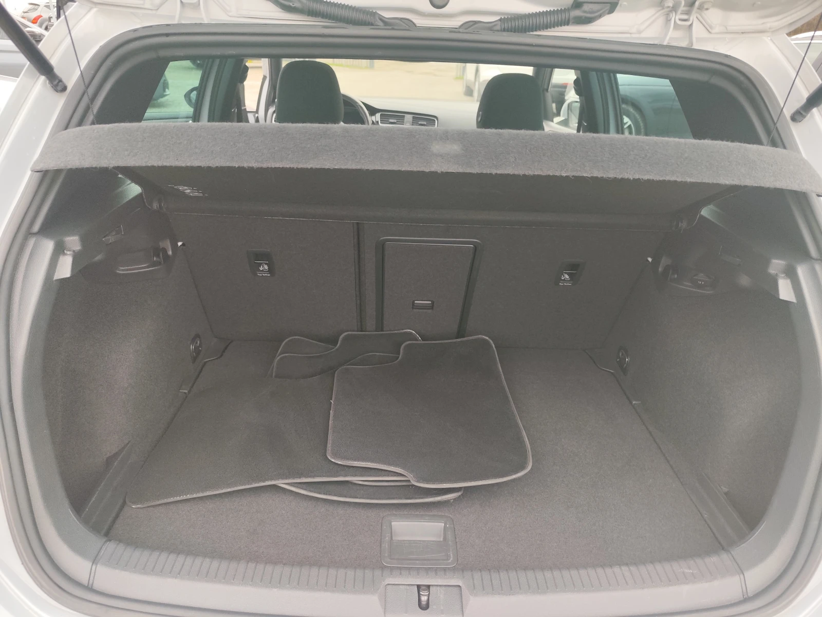 VW Golf 7* GTD* 2.0TDi* АВТОМАТИК* LED* NAVI* ШИБЕДАХ* , снимка 15 - Автомобили и джипове - 53902429