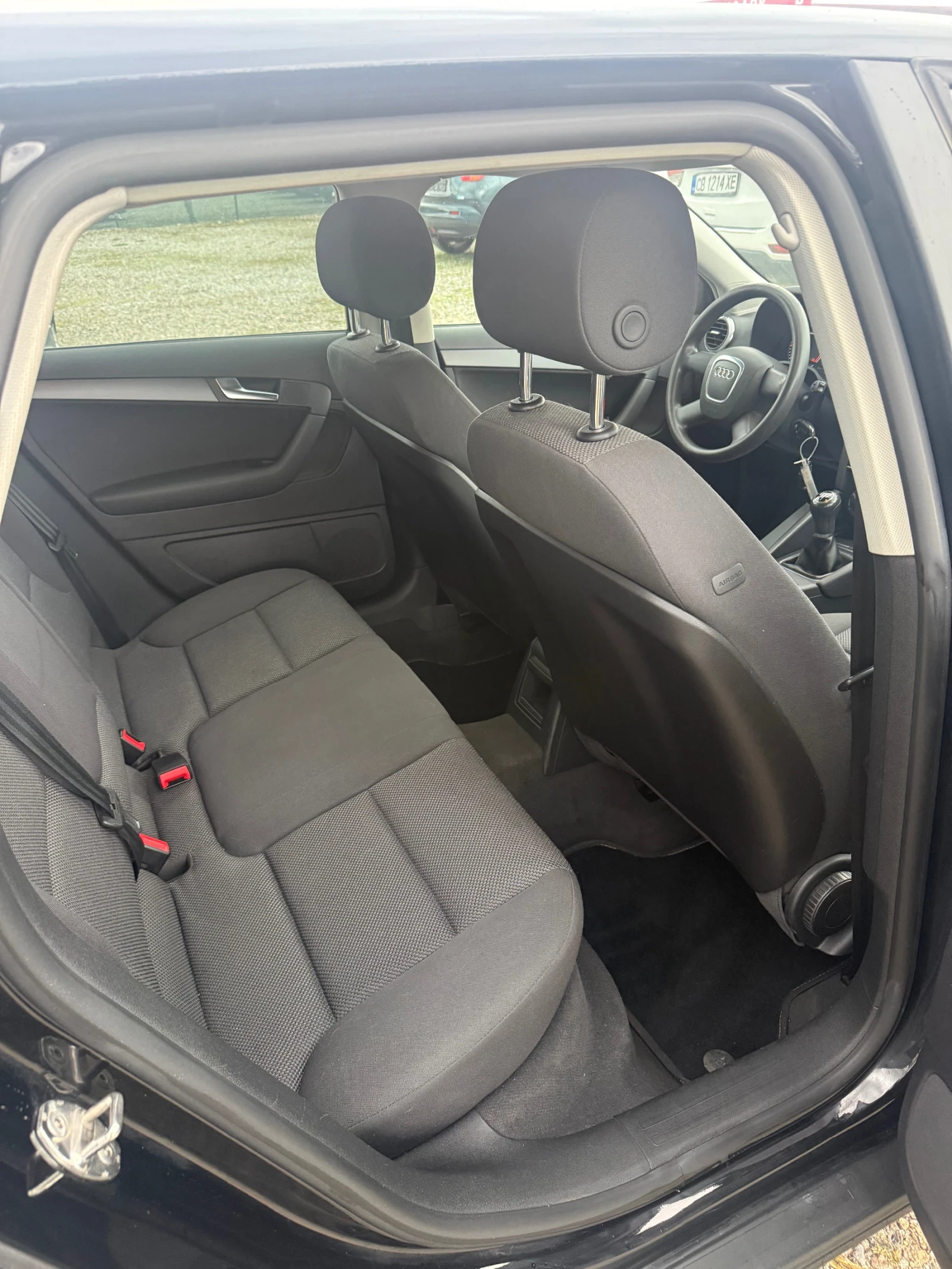 Audi A3 1.9TDI* ЛИЗИНГ, снимка 8 - Автомобили и джипове - 53999785