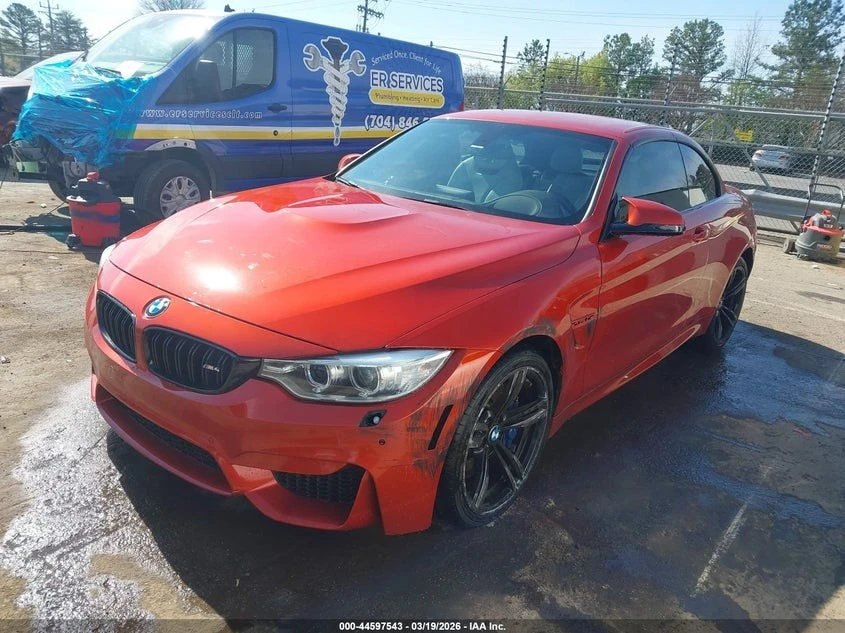 BMW M4  С РЕГИСТРАЦИЯ & АВТО КРЕДИТ , снимка 3 - Автомобили и джипове - 54042495