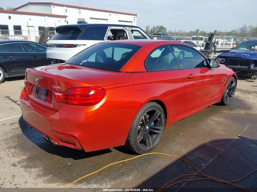 BMW M4  С РЕГИСТРАЦИЯ & АВТО КРЕДИТ , снимка 4 - Автомобили и джипове - 54042495