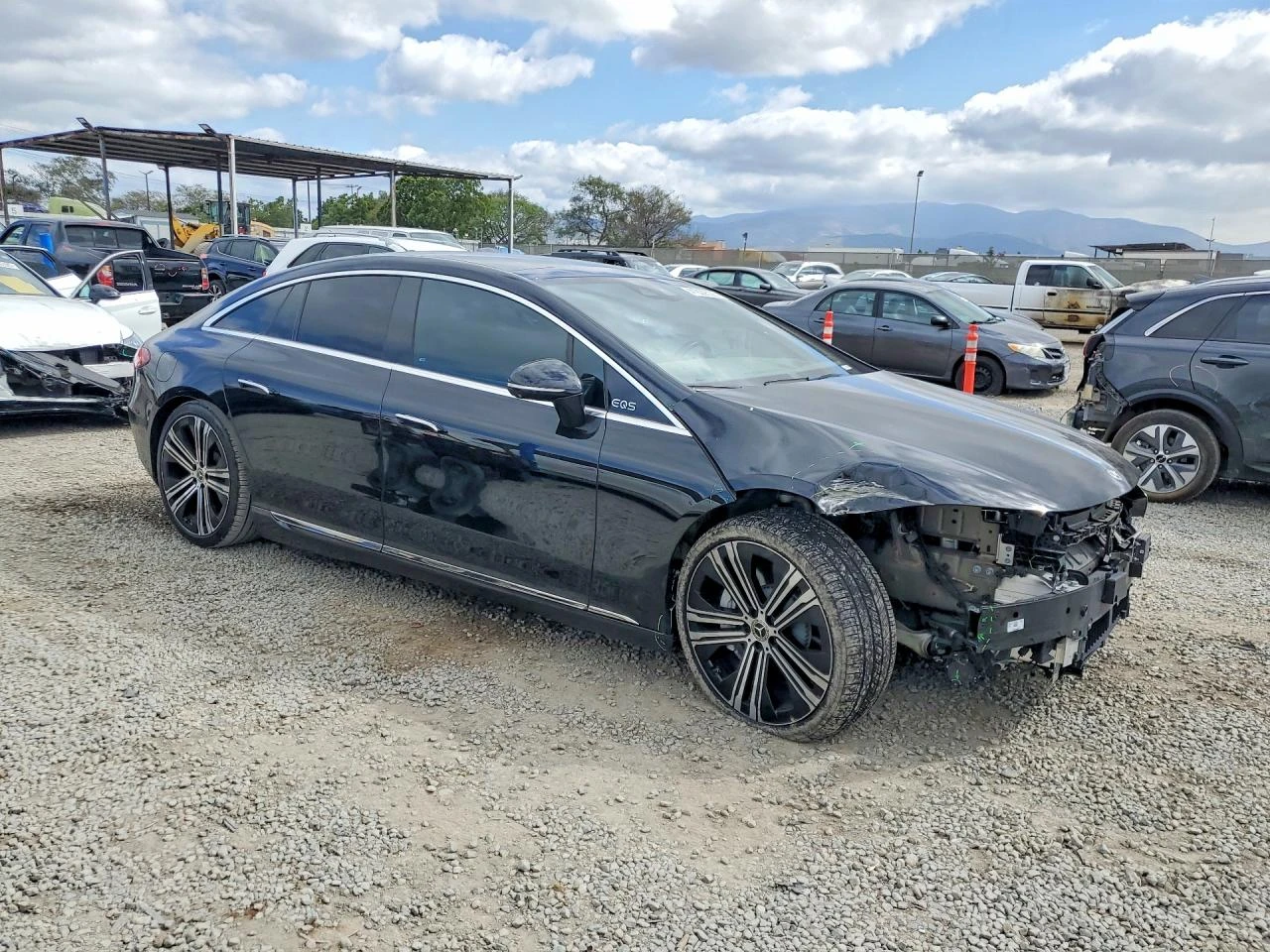 Mercedes-Benz EQS Sedan 450+ , снимка 4 - Автомобили и джипове - 54402773