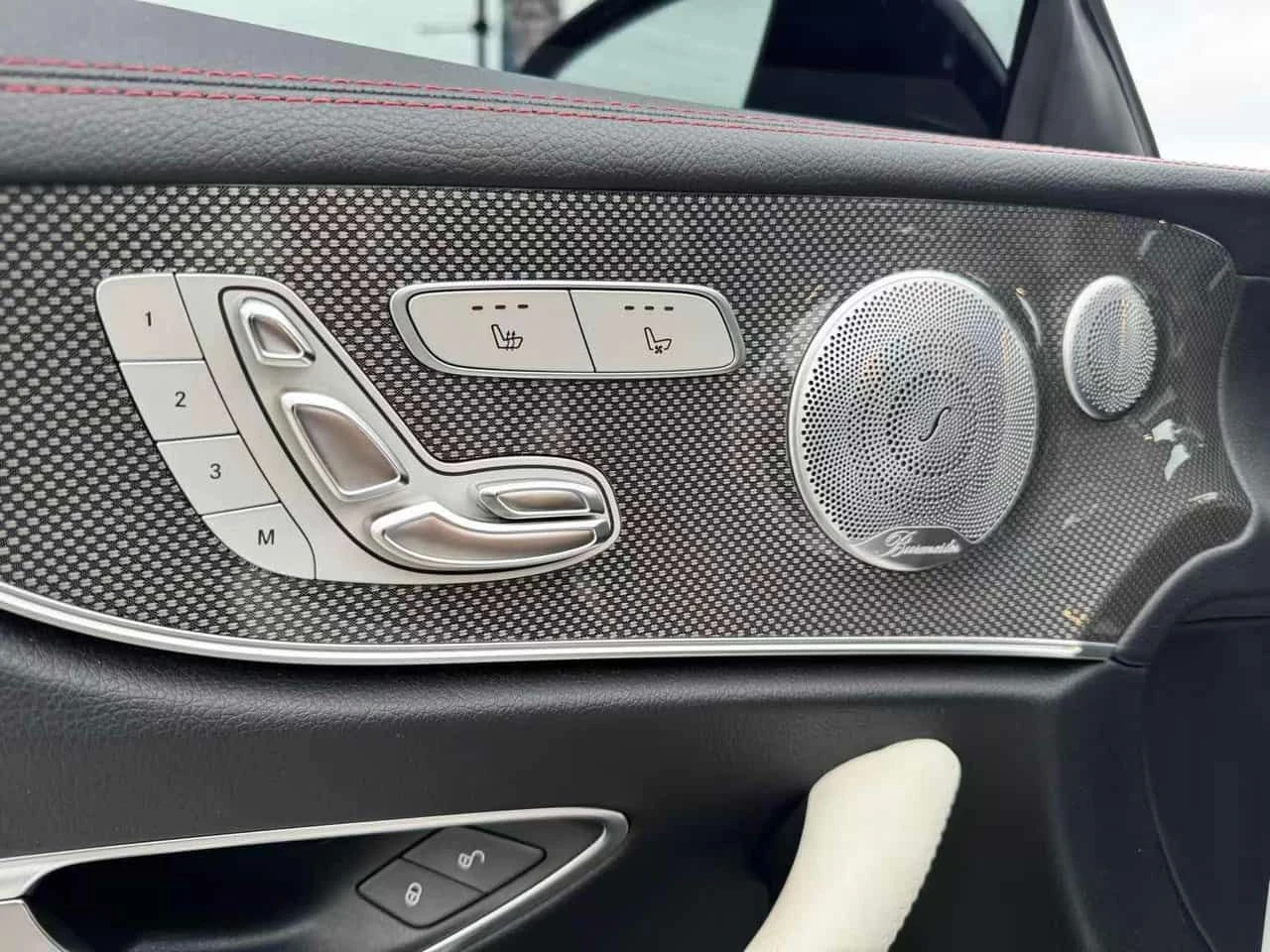 Mercedes-Benz E 53 AMG | DISTRONI | 360 | BURMESTER | МАСАЖИ | , снимка 14 - Автомобили и джипове - 54577571