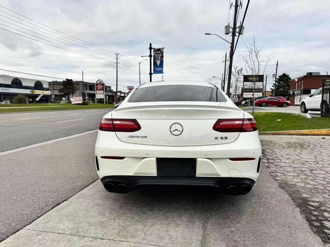 Mercedes-Benz E 53 AMG | DISTRONI | 360 | BURMESTER | МАСАЖИ | , снимка 4 - Автомобили и джипове - 54577571