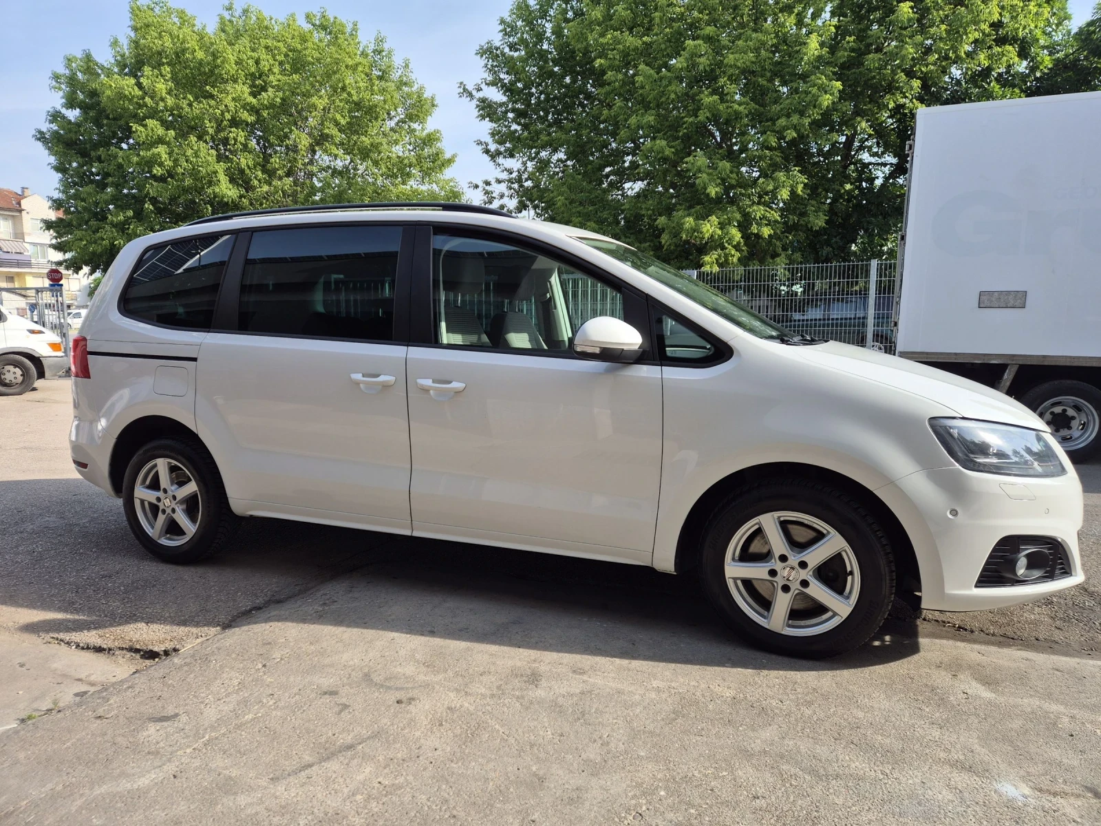 Seat Alhambra НОВ ВНОС , снимка 3 - Автомобили и джипове - 54778133