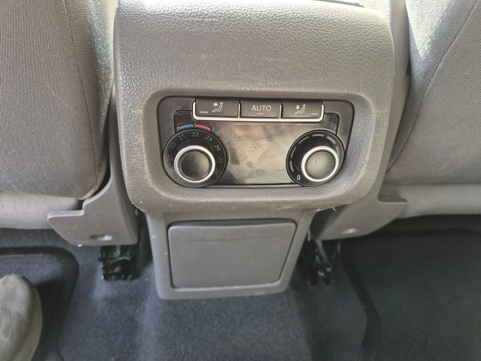 Seat Alhambra НОВ ВНОС , снимка 9 - Автомобили и джипове - 54778133