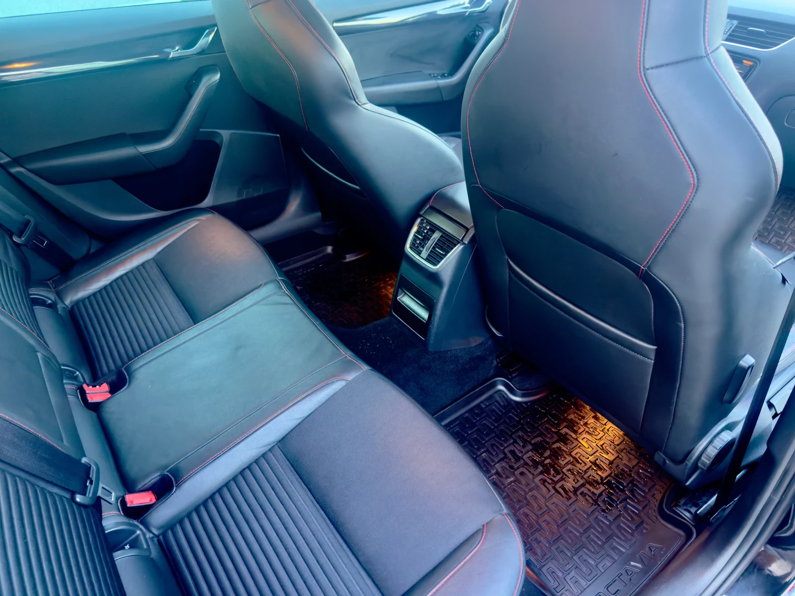 Skoda Octavia 2.0TDI VRS Avtomat | Mobile.bg � ����������� 9