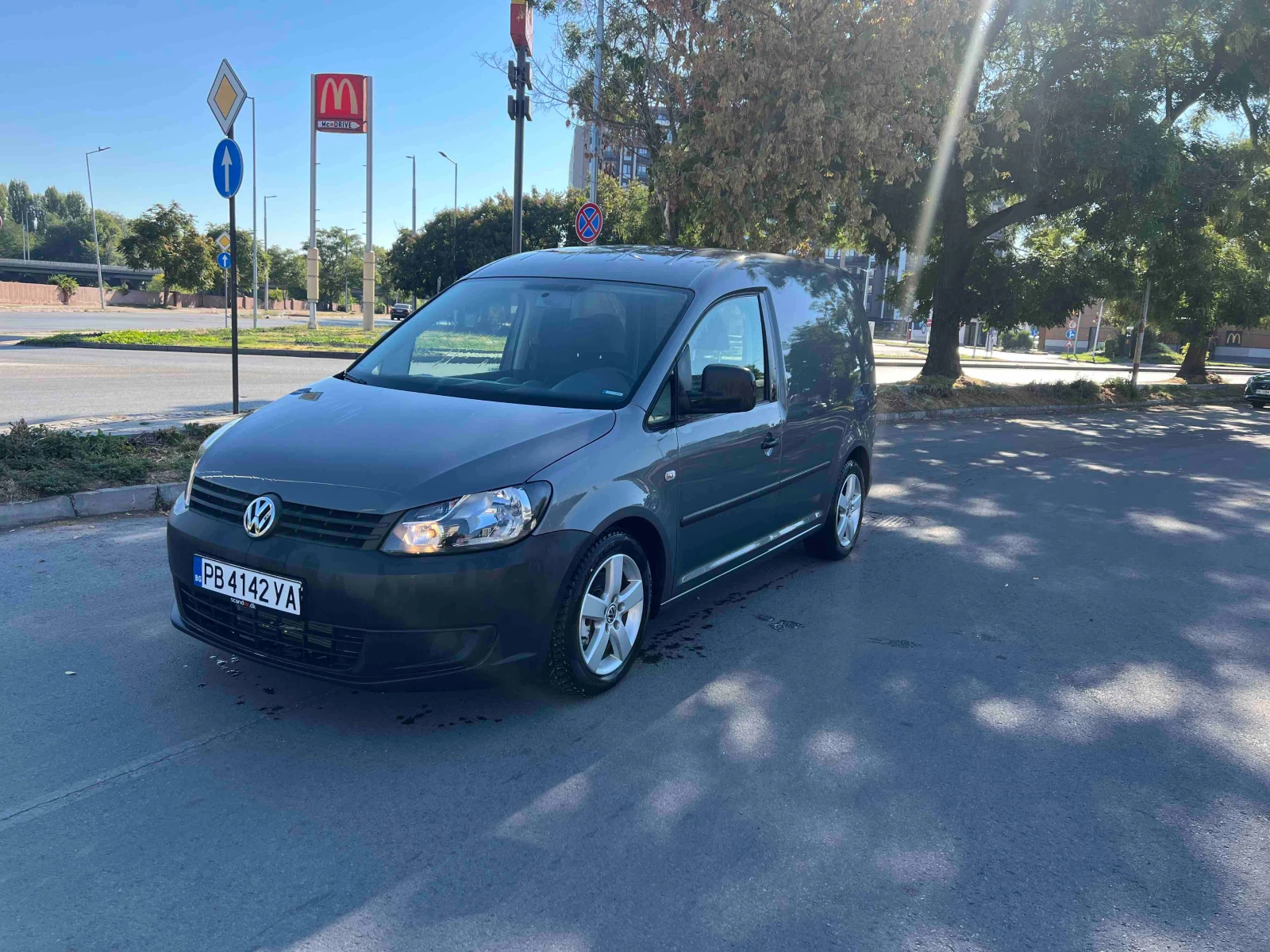 VW Caddy 1.6 TDI, AVTOMAT