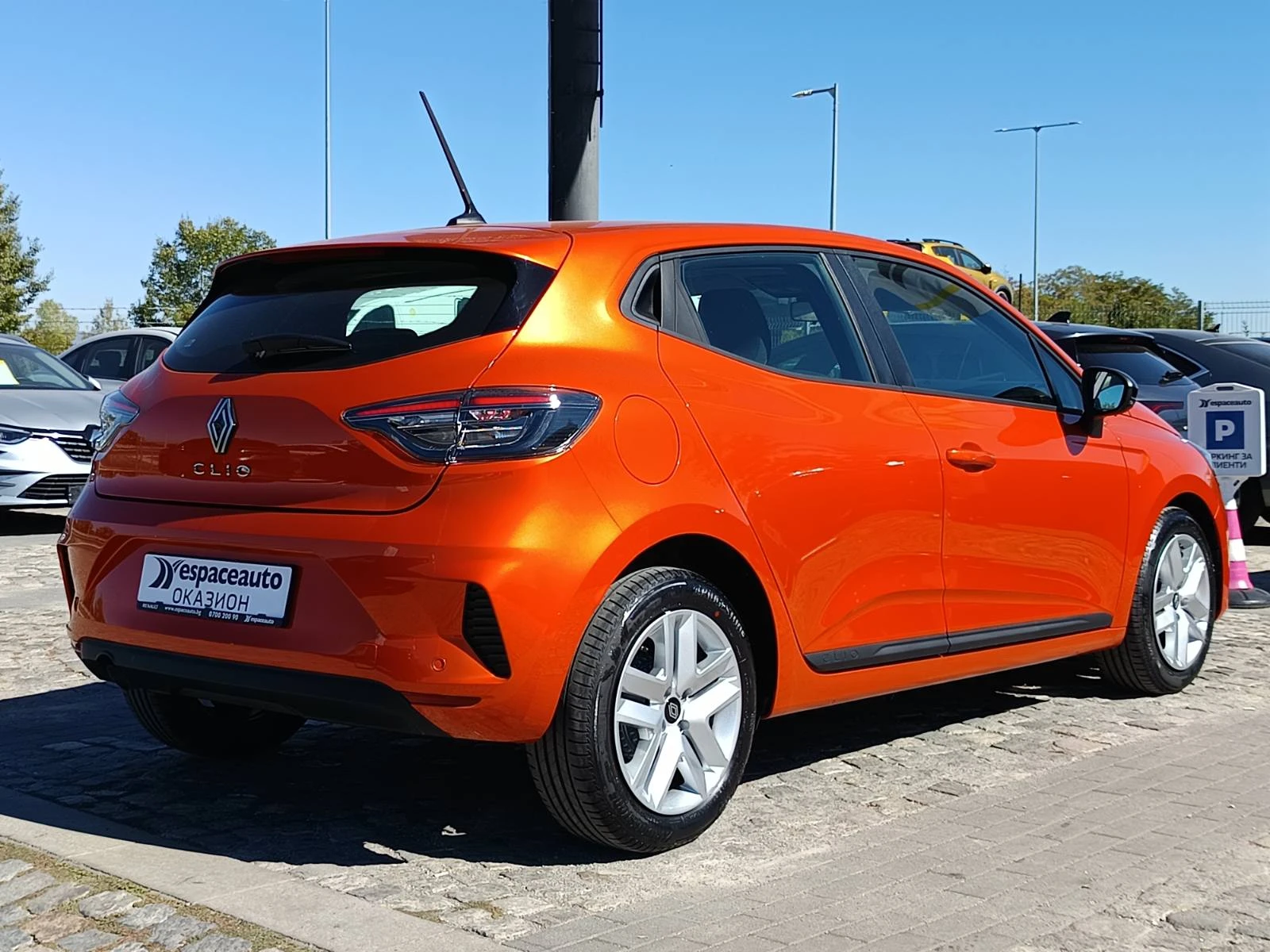 Renault Clio 1.0Tce/ 100к.с./ бензин/газ, снимка 4 - Автомобили и джипове - 56361913