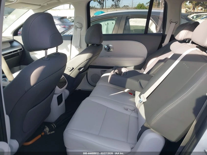 Hyundai IONIQ 9 Sel, снимка 8 - Автомобили и джипове - 56631022