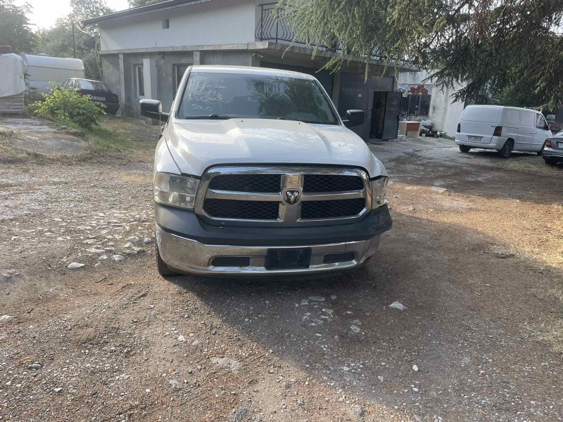 Dodge RAM 1500 5.7, снимка 1 - Автомобили и джипове - 46565578