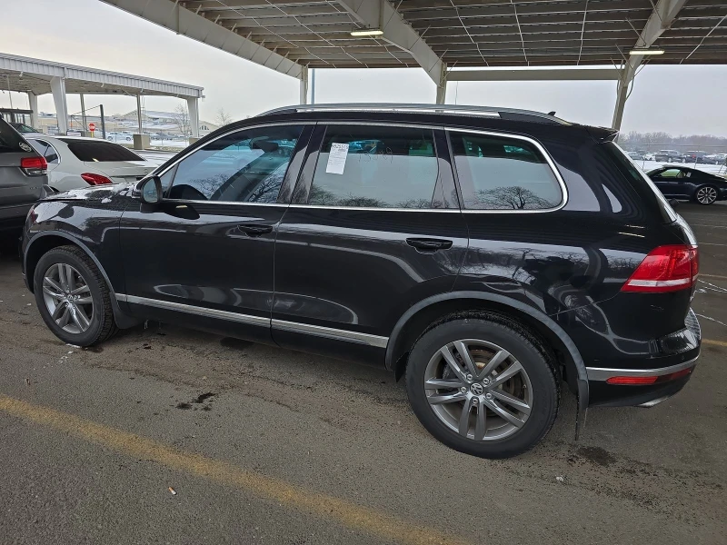 VW Touareg LUX* V6* PANO* ОБДУХ* KEYLESS* ФИКС.ЦЕНА, снимка 6 - Автомобили и джипове - 48852871