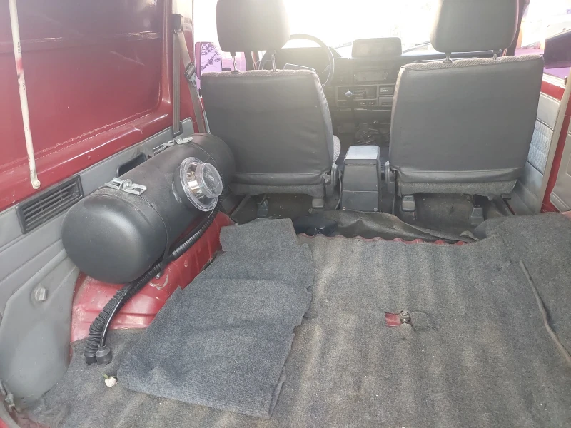 Toyota Land cruiser 2.4I, снимка 11 - Автомобили и джипове - 52403035