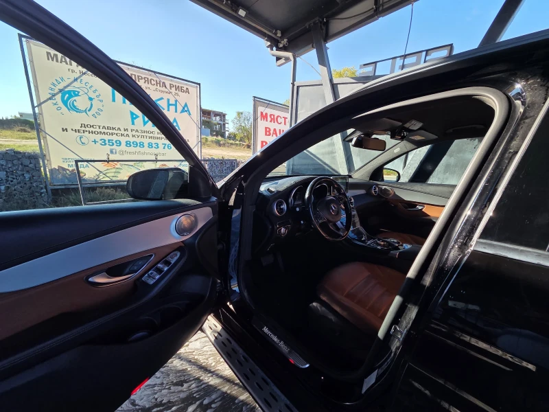 Mercedes-Benz GLC 220, снимка 10 - Автомобили и джипове - 52181942