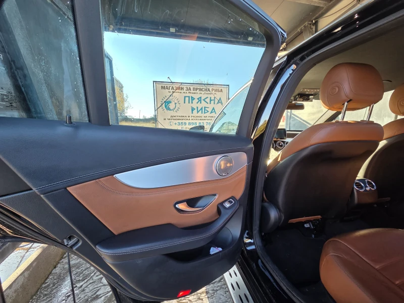 Mercedes-Benz GLC 220, снимка 9 - Автомобили и джипове - 52181942