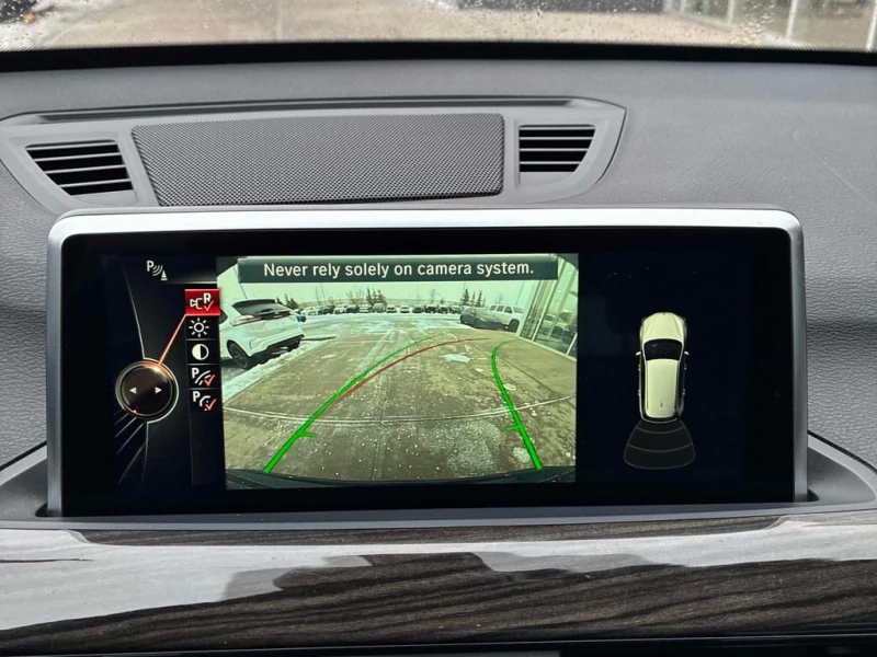 BMW X1 2017 XDRIVE28I * БЕЗ ПЪРВОНАЧАЛНА ВНОСКА, снимка 12 - Автомобили и джипове - 52861640