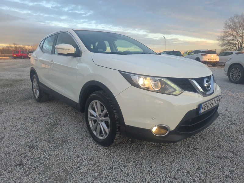 Nissan Qashqai 1.2. 115кс, снимка 4 - Автомобили и джипове - 53045922