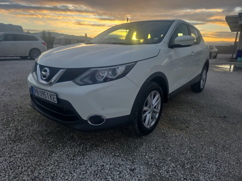 Nissan Qashqai 1.2. 115кс, снимка 2 - Автомобили и джипове - 53045922
