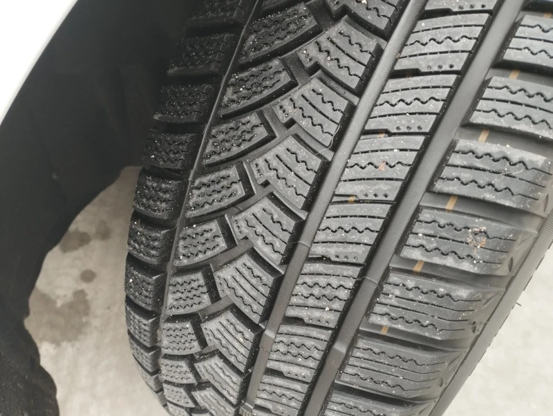 Volvo XC60 4x4, снимка 10 - Автомобили и джипове - 53384666