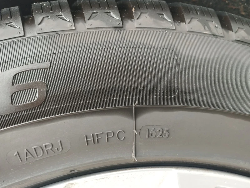 Volvo XC60 4x4, снимка 11 - Автомобили и джипове - 53384666