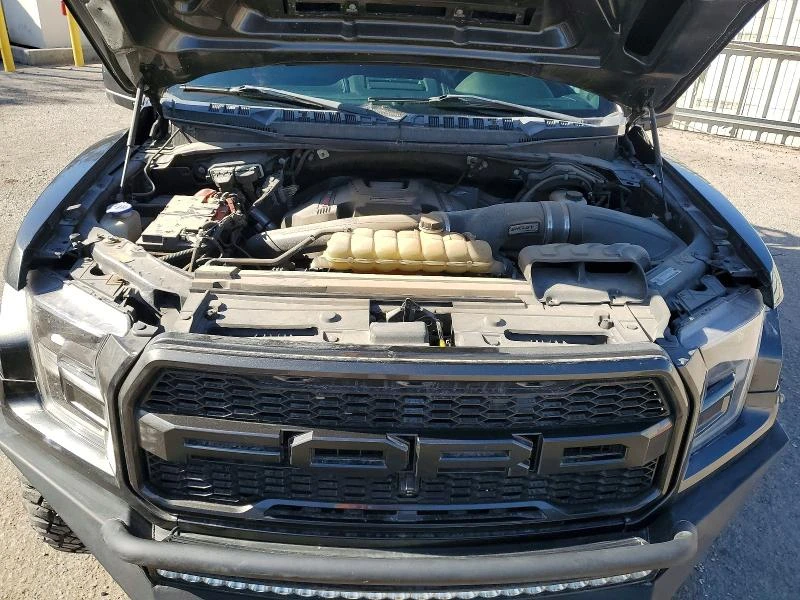 Ford F150 3.5L 6 4x4 w/Rear Wheel Drv, снимка 4 - Автомобили и джипове - 53638842
