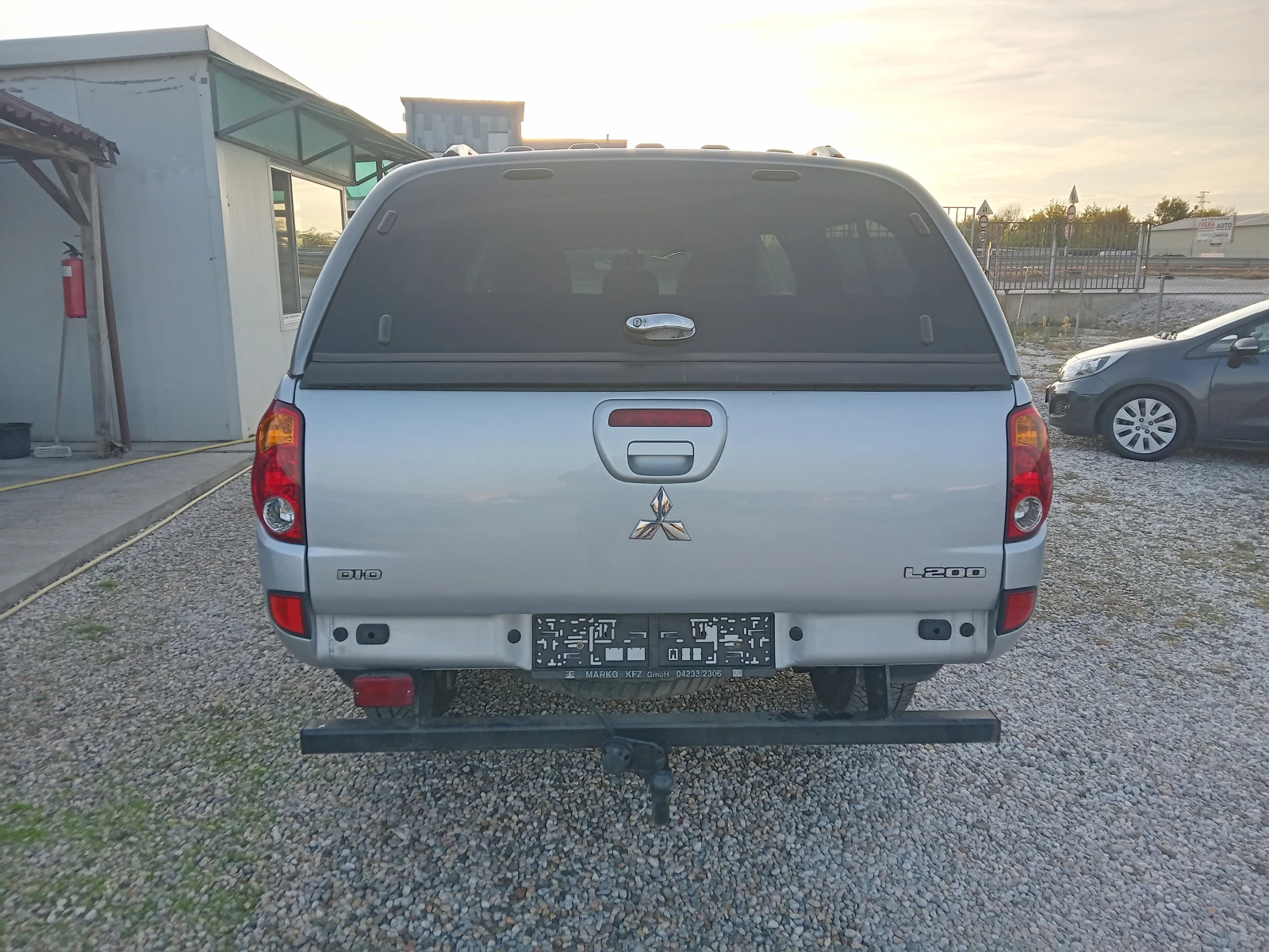 Mitsubishi L200 2.5 d 4* 4 - изображение 4